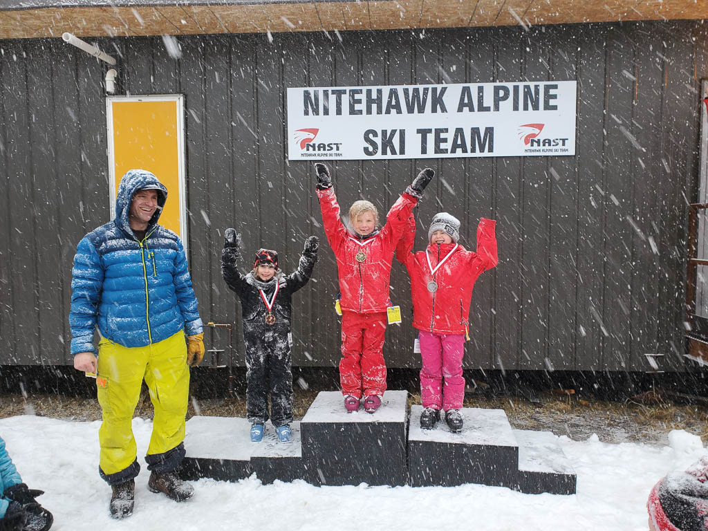 nitehawk-alpine-ski-team-gallery-6